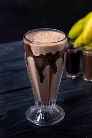 حليب وموز وشوكولا