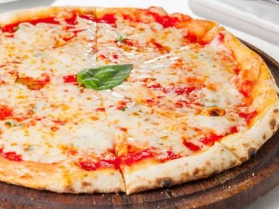 بيتزا مرغريتا